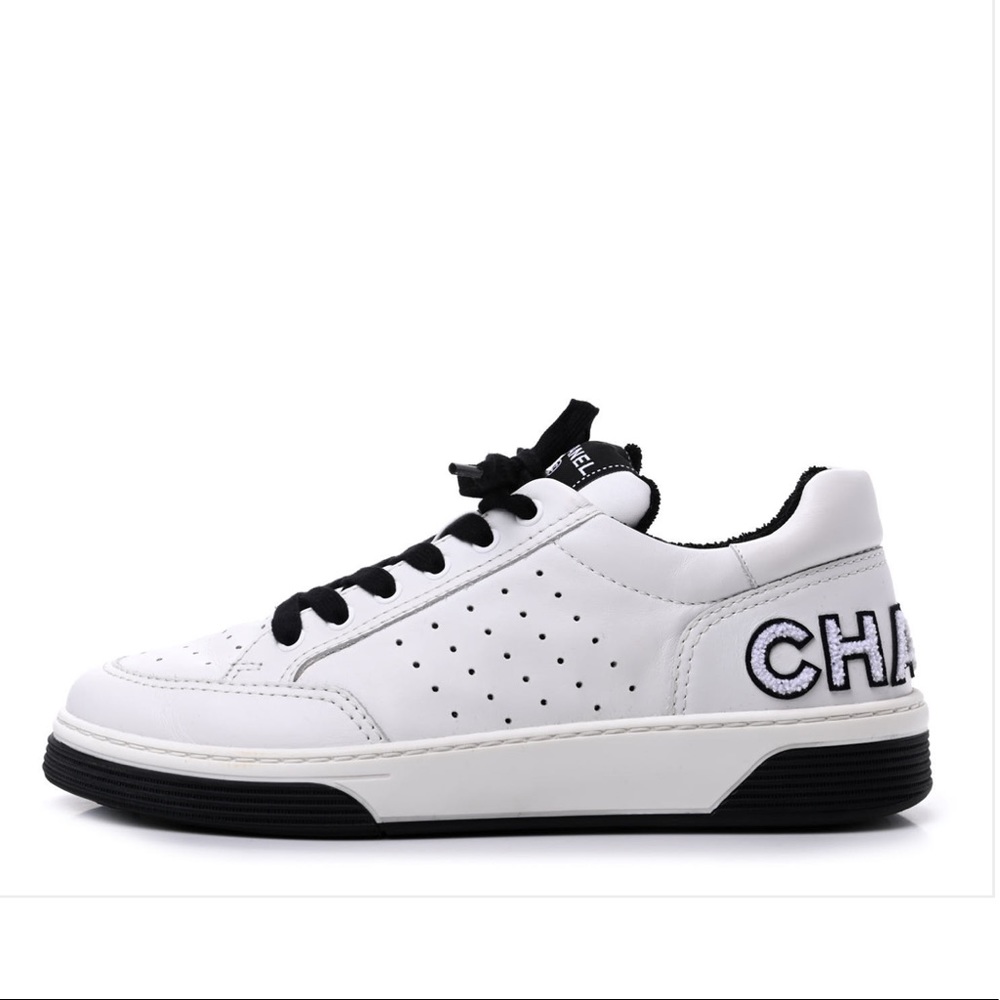 CHANEL SNEAKERS